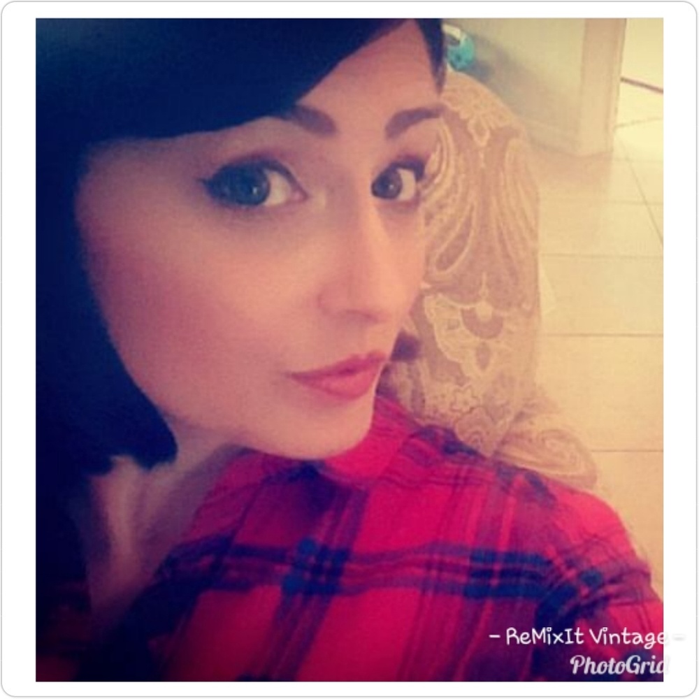 Meet your Posher, Cassie